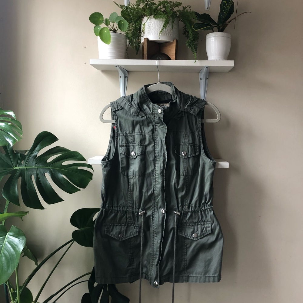 Army Green Zip Up Vest